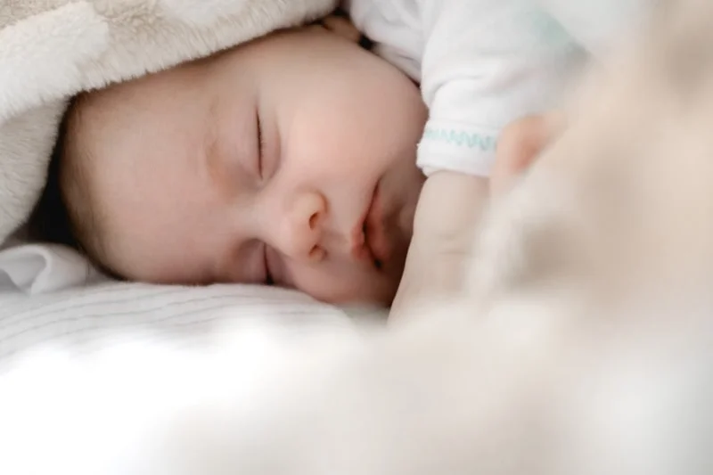 Soulager les coliques de bébé en toute sécurité